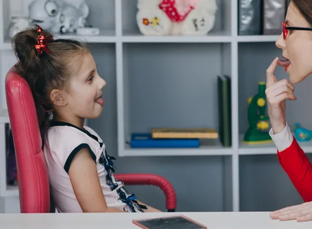 3 Warning Signs Your Child May Need Stuttering Therapy – Hope Abilitation Medical Center