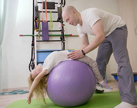 Choosing the Right Pediatric Physiotherapy Clinic in Dubai: A Parent’s Complete Guide