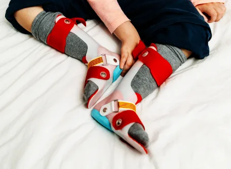 Tips for Helping Children to Cope with Knee Ankle Foot Orthosis Braces - Hope AMC