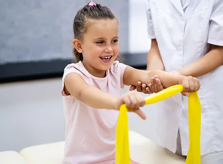 When Should You Consult a Pediatric Orthopedic Therapist? – Hope Abilitation Medical Center